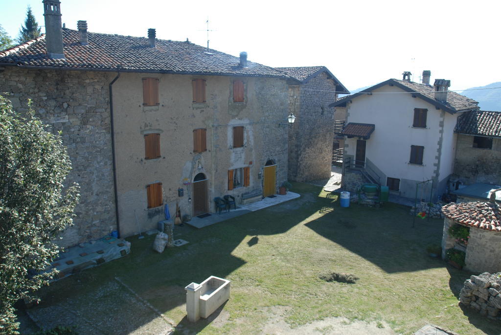 Bed & Breakfast Castello Regina Brembilla Szoba fotó