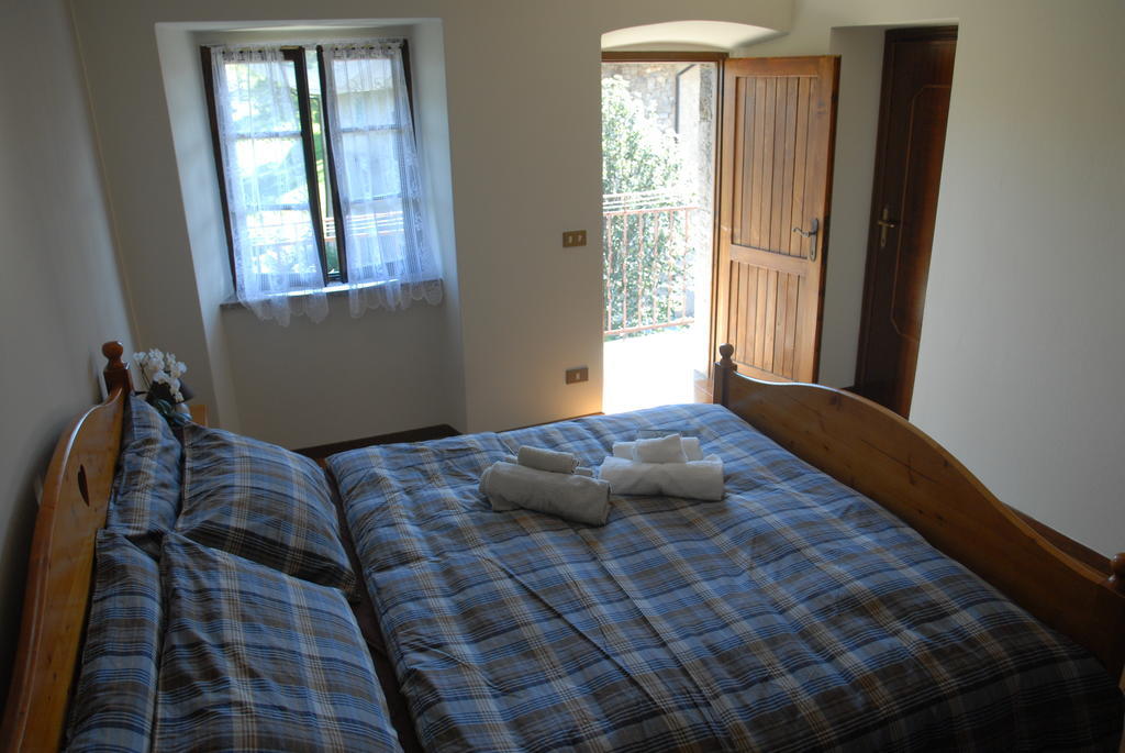 Bed & Breakfast Castello Regina Brembilla Szoba fotó